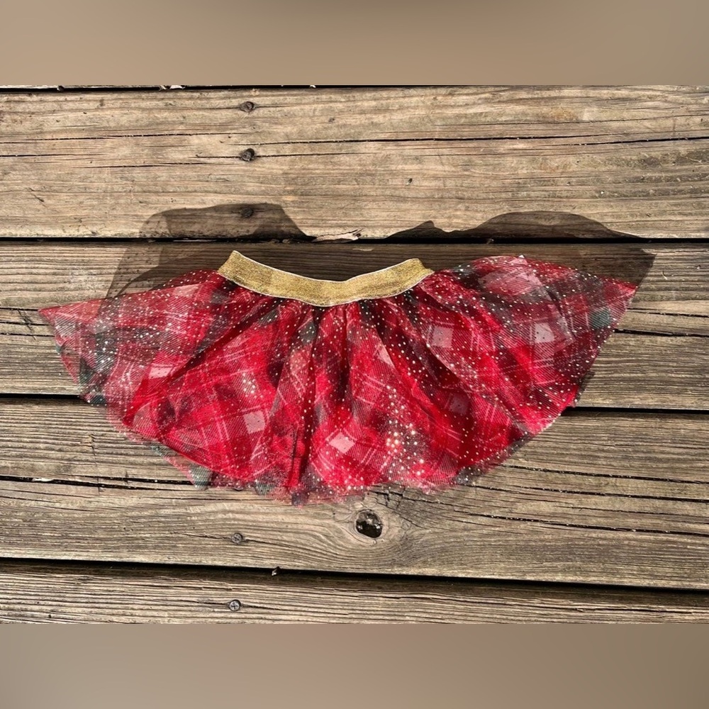 NEW HOLIDAY TUTU BABY SKIRT 3-6 MONTHS
